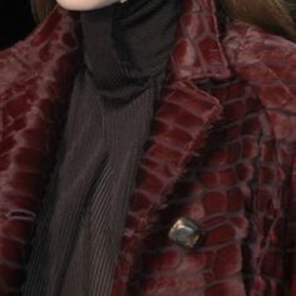 Salvatore Ferragamo Runway fall winter2008 Italian size 38 size 4 Lasers fur . - Picture 2 of 16